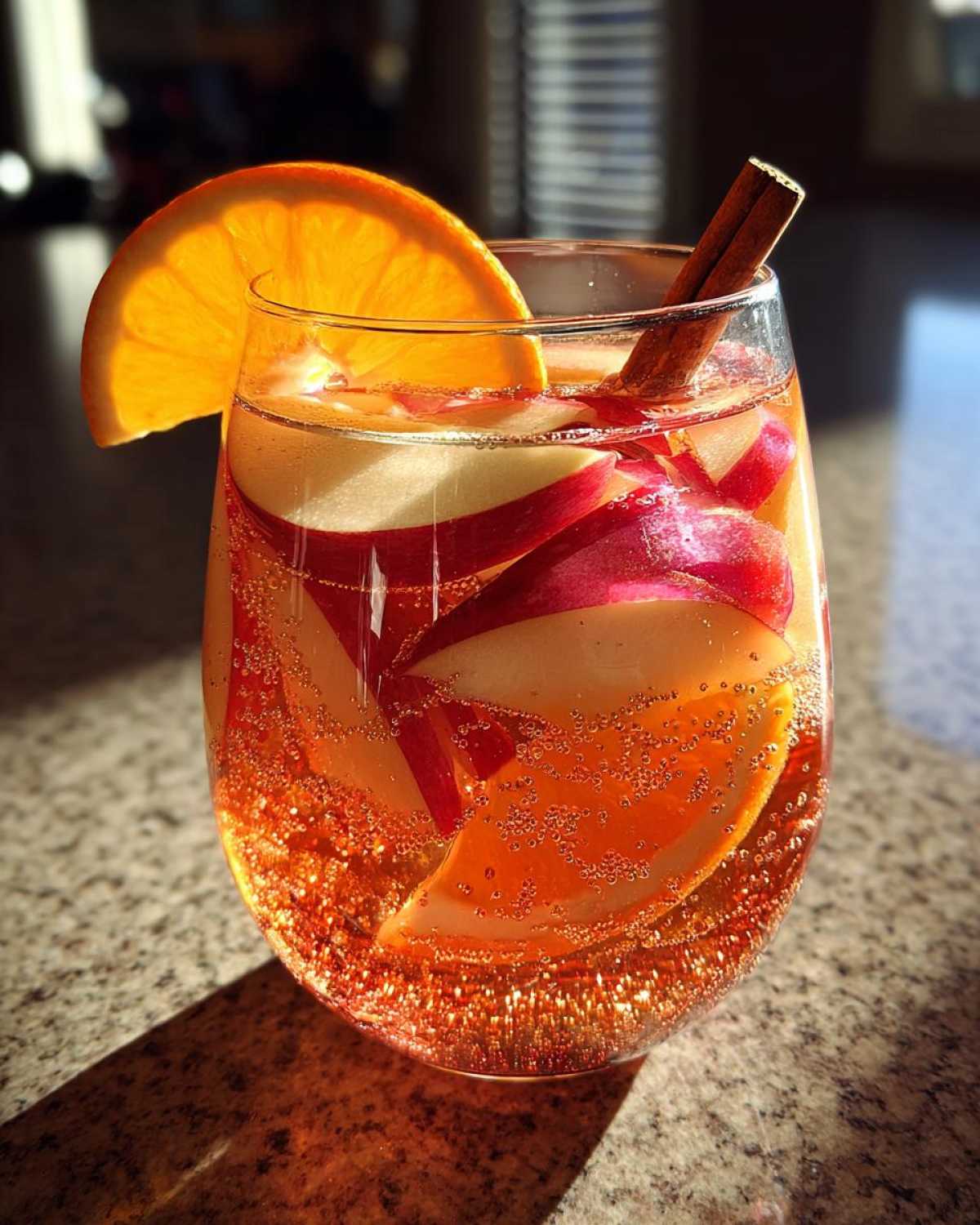 Sparkling Apple Cider Sangria - detail 1