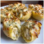 Cheesy Chicken Alfredo Stuffed Pasta Shells - Tasty