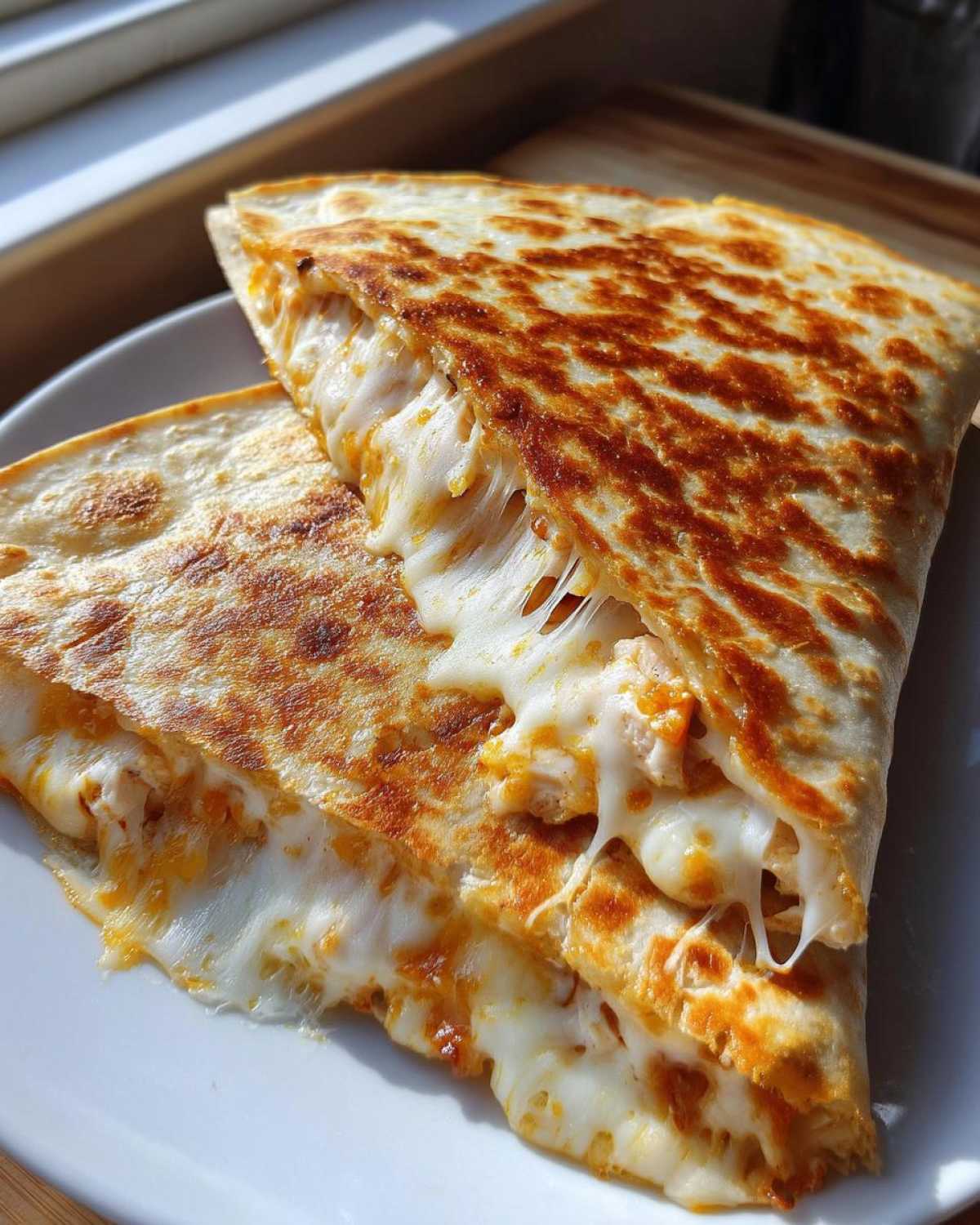 Cheesy Chicken Quesadilla with Crispy Tortilla - Other 1